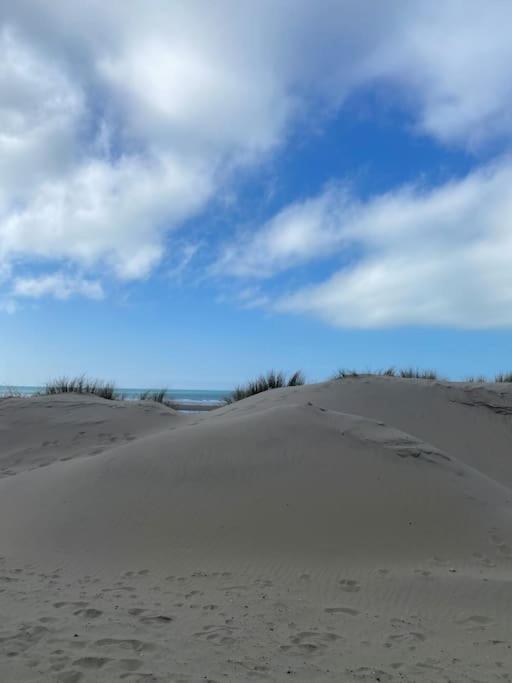 Studio Entre Mer Et Dunes Avec Balcon Vue Laterale Mer 50M Plage Pour 3 Pers Wifi Menage Compris Fort-Mahon-Plage Esterno foto