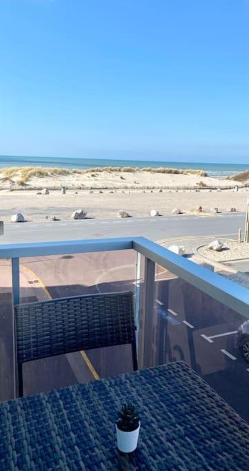 Studio Entre Mer Et Dunes Avec Balcon Vue Laterale Mer 50M Plage Pour 3 Pers Wifi Menage Compris Fort-Mahon-Plage Esterno foto